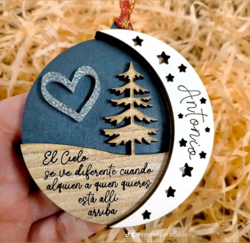 Bola de Navidad el cielo se ve diferente