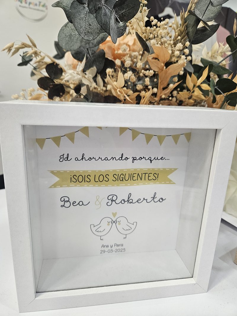 Hucha "Sois los siguientes" personalizada