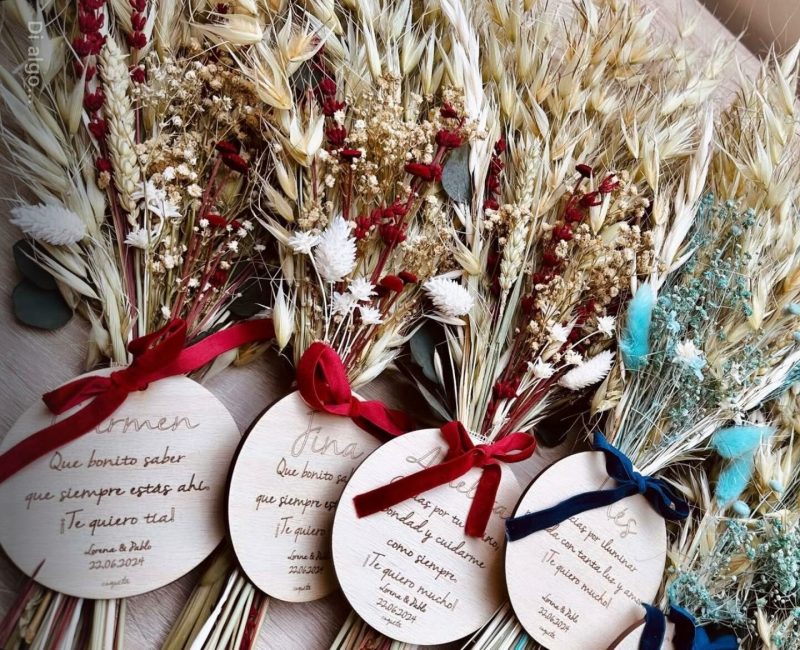Ramo con placa dedicatoria personalizada