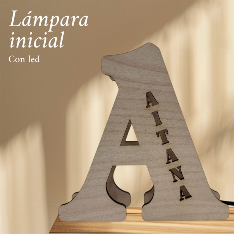 Lámpara Inicial madera personalizada