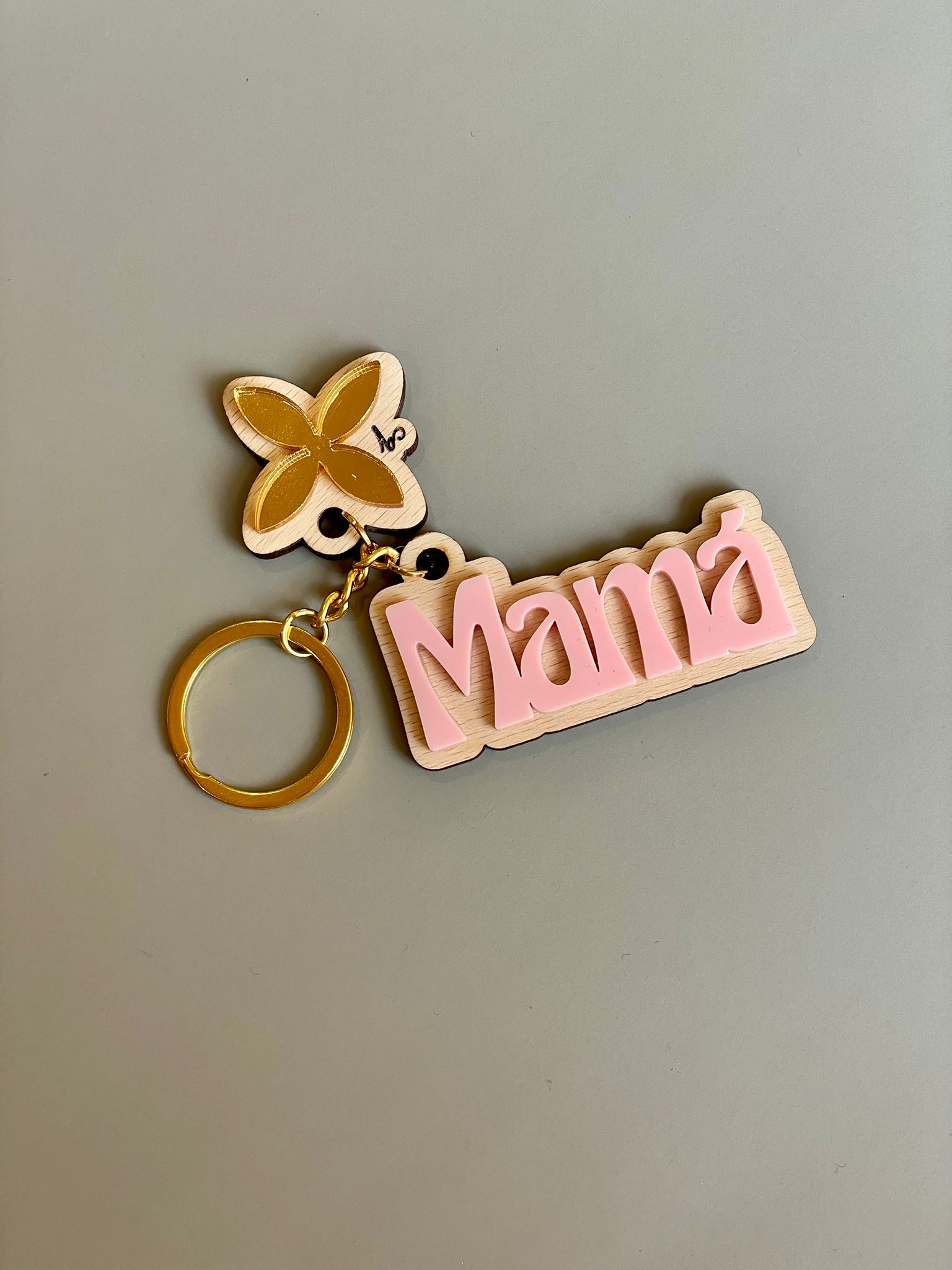 Llavero madera mamá