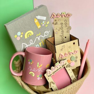 Pack regalo seño personalizado