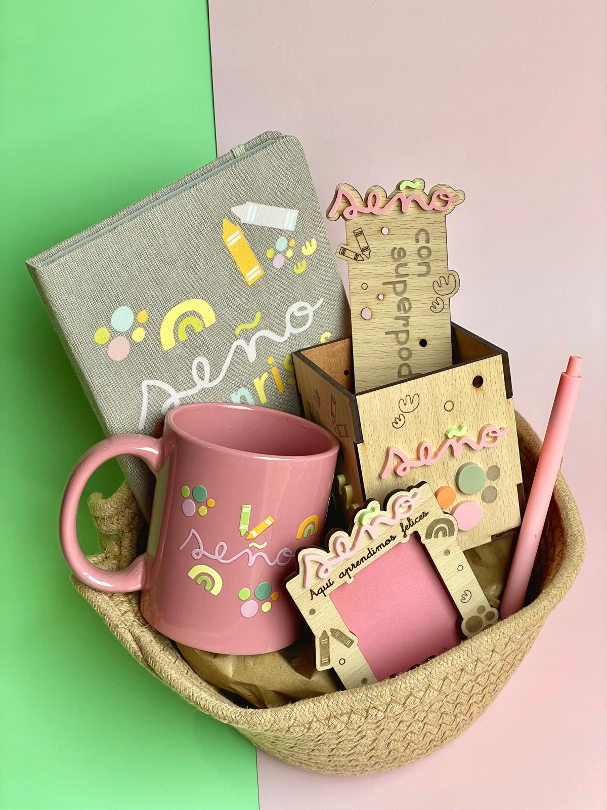 Pack regalo seño personalizado